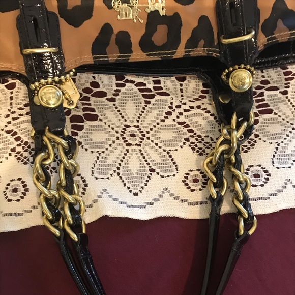 Coach est. 1941  “Rare Bag” Authentic No. 15554 - Picture 4 of 6